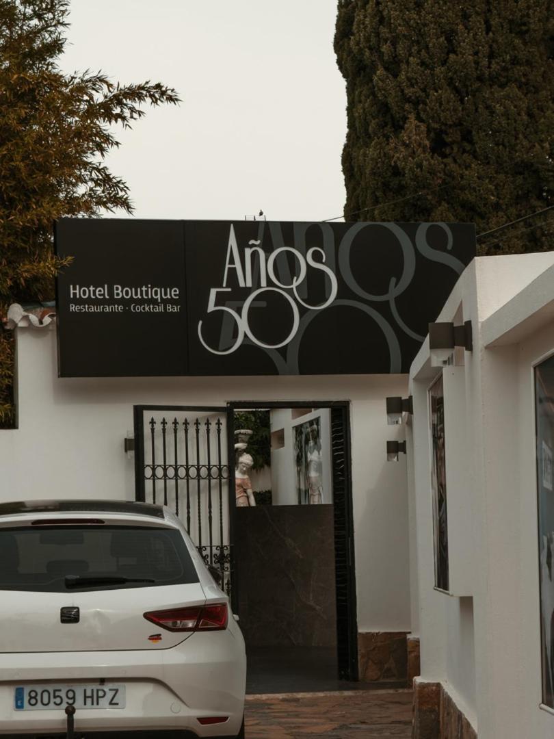 Anos 50 Hotel 2*